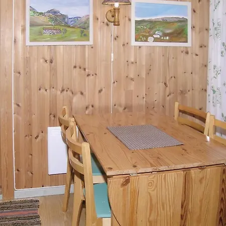 Holiday home Eresfjord Iv