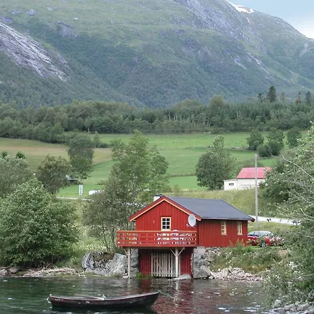 Eresfjord Iv